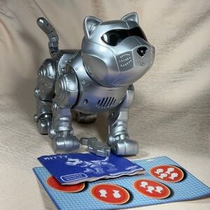 Tekno Kitty Robot